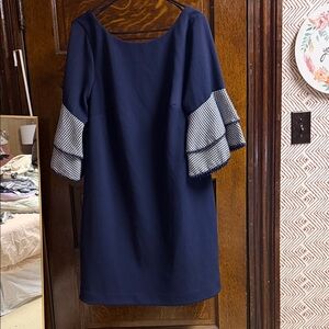 Elegant Navy Dress with Ruffled Sleeves
